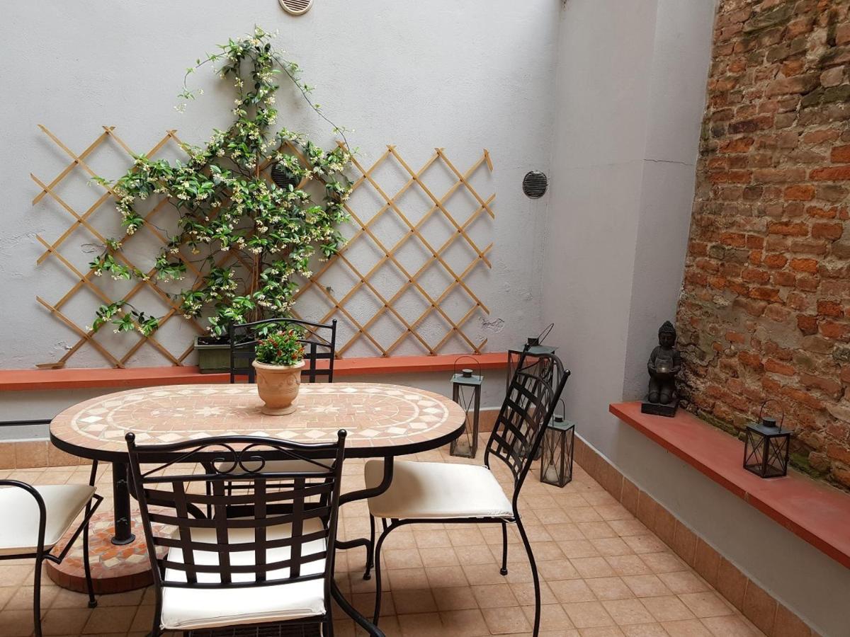 Nell'antico Ghetto Ebraico Appartamento Ferrara